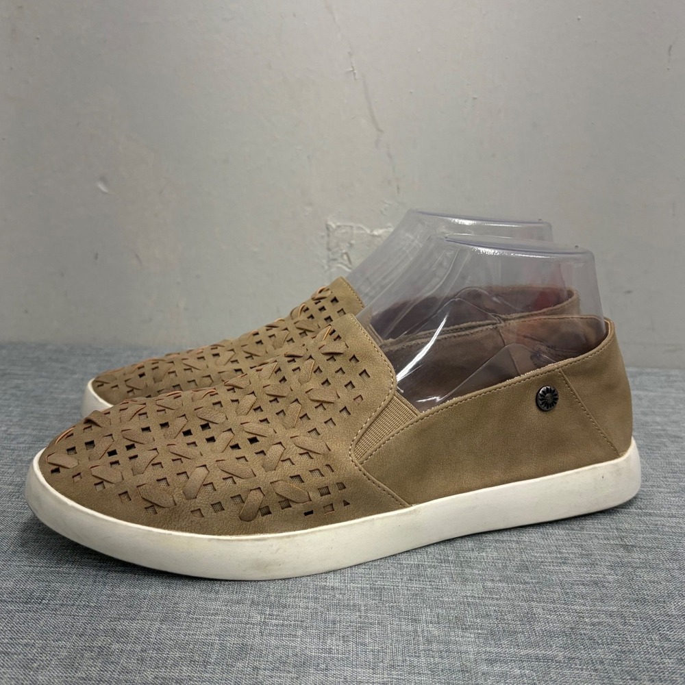 Yellow Box Omlee Sneakers Womens 7.5 Tan Woven Laser Cut Slip On Flats Shoes
